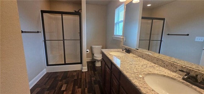 Building Photo - 1340 Colonel Hawthorne Dr