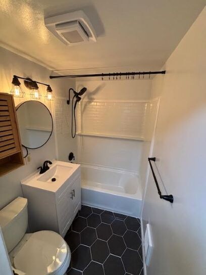 Building Photo - 1107 NE 155th St