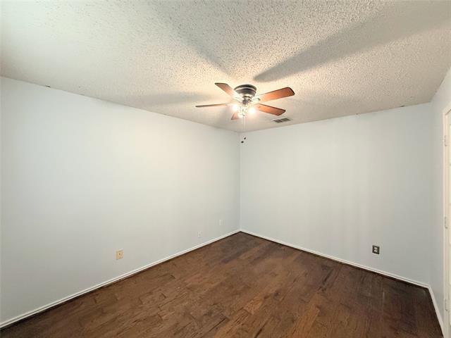 Building Photo - 4275 Cave Cove Ct