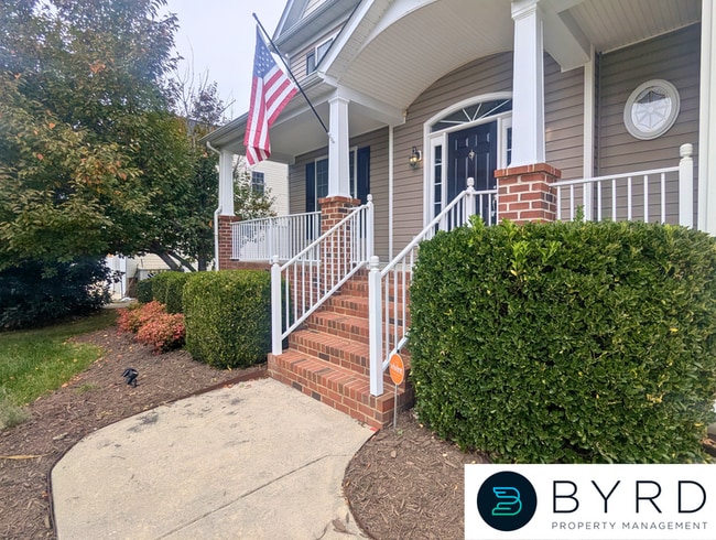 Building Photo - 7757 Hampton Green Dr