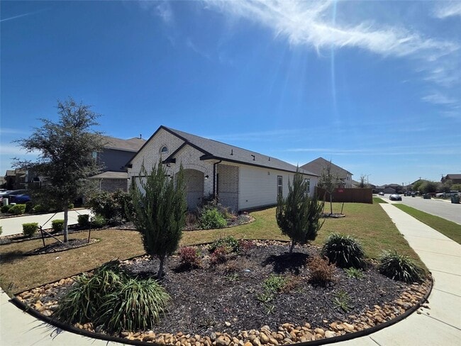 Building Photo - 8902 Grand Western