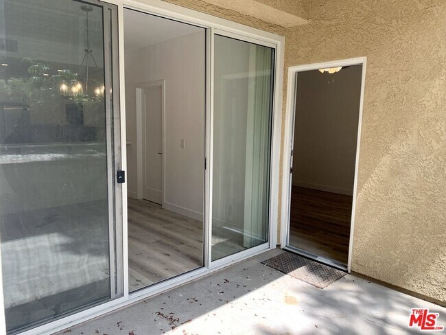 Building Photo - 8505 Gulana Ave