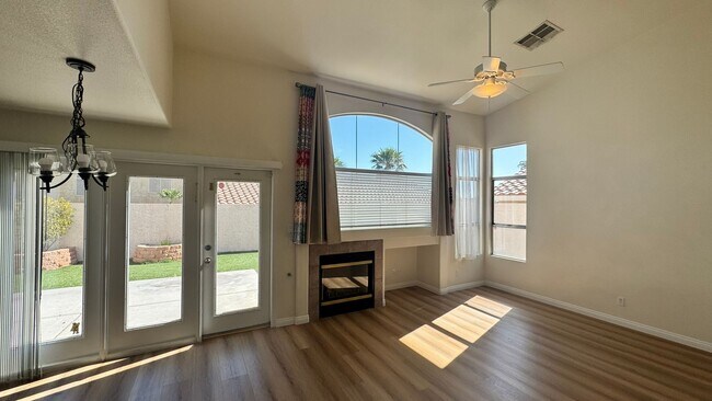 Building Photo - Summerlin 4 bedroom 3 car garage