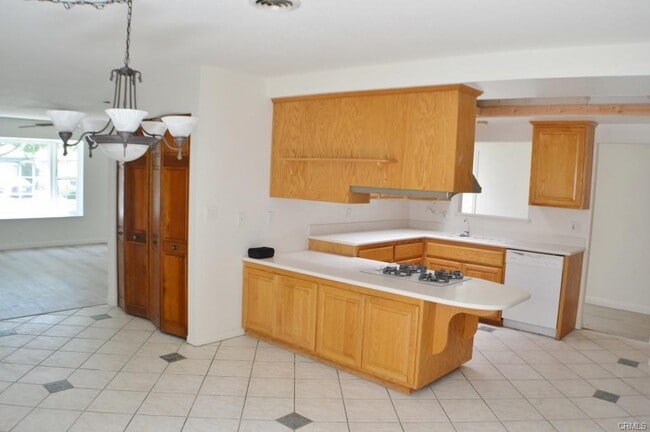 Building Photo - 6051 Softwind Dr