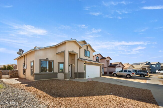 Building Photo - 11632 Mesquite Miel Dr