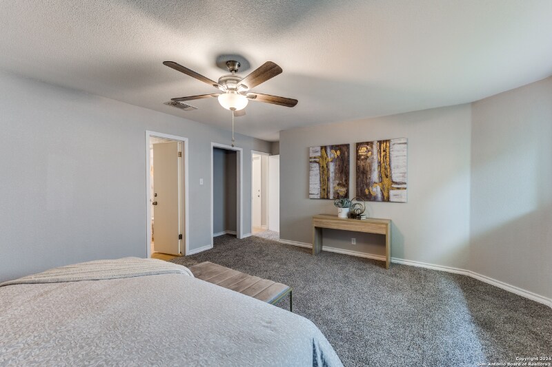 Building Photo - 9574 Autumn Shade