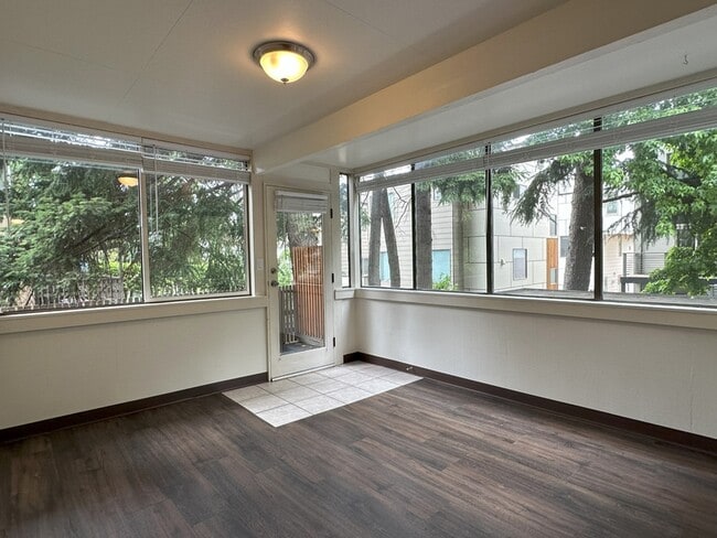 Primary Photo - 2334 49th Ave SW