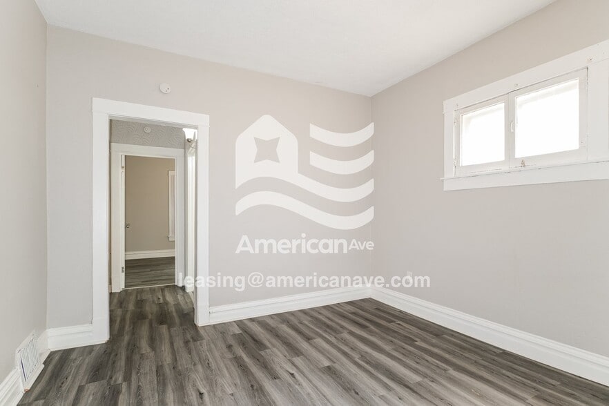 Building Photo - 6142 Payne Ave