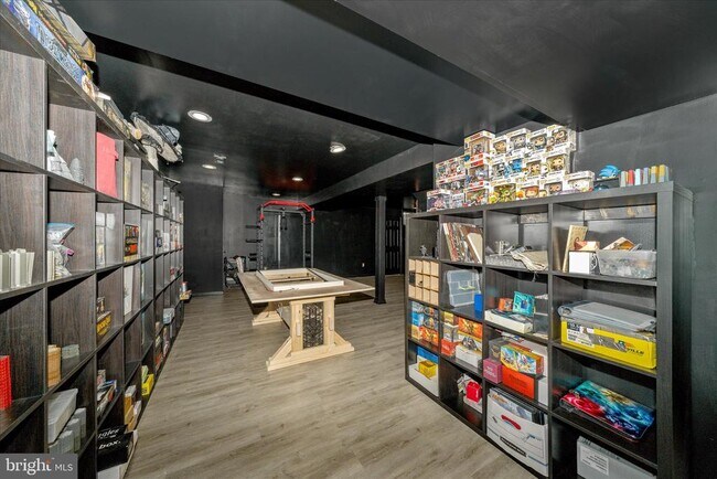 Building Photo - 3105 Glissade Ct