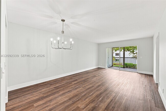 Building Photo - 1400 SW 124th Terrace