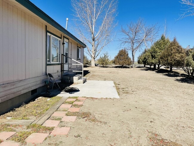 Building Photo - 920 Dodge Ln