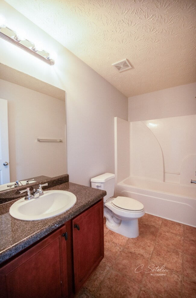 Building Photo - Fantastic Home Available for Rent Today!