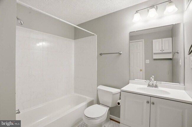 Building Photo - 7727 Eagles Head Ct