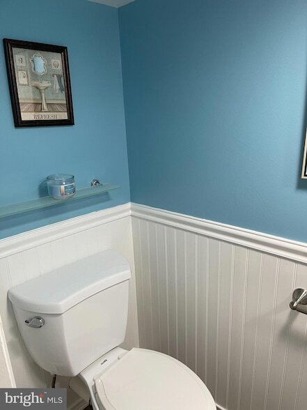 Building Photo - 1407 S 28th St