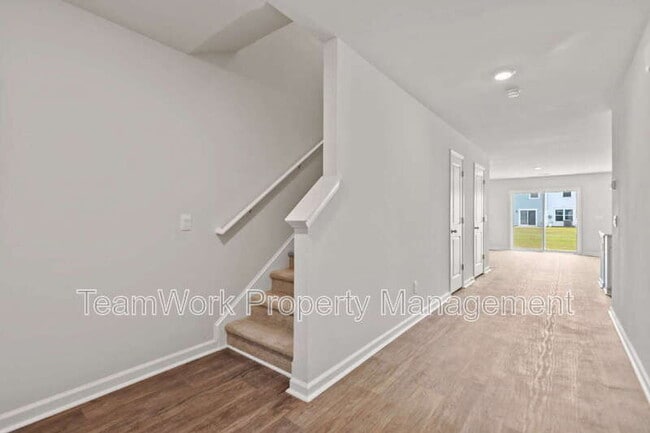 Building Photo - 124 Orchid Bloom Cir