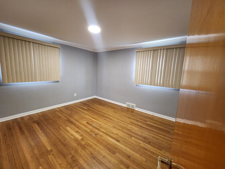 Building Photo - 1633 Emmons Blvd