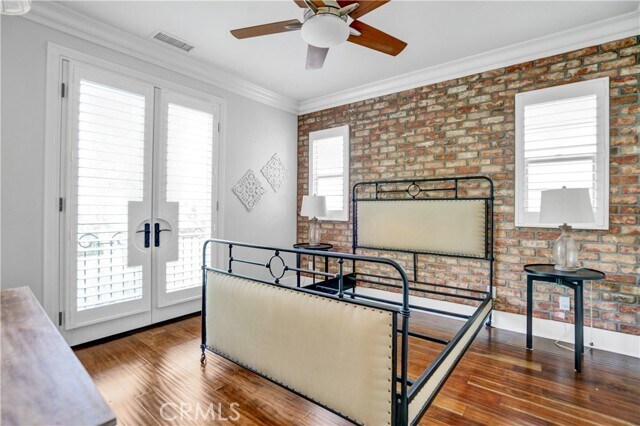 Building Photo - 54 Clifford