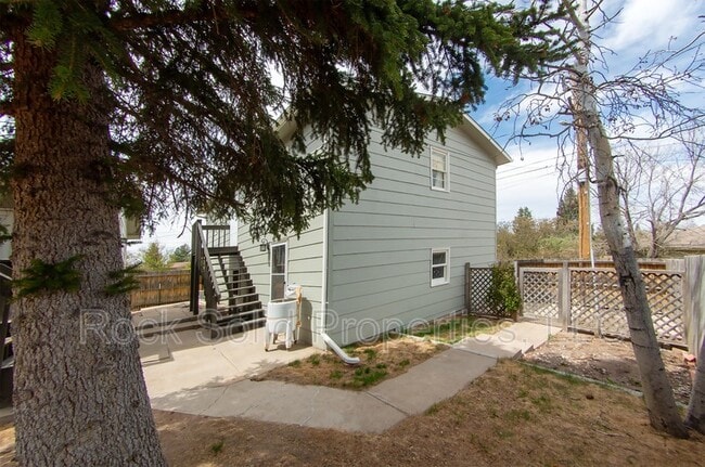 Building Photo - 1622 Oxford Dr