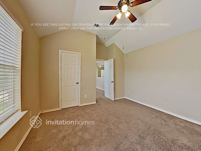 Building Photo - 1656 Churchill Ln