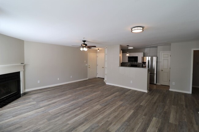 Building Photo - 111 Mill Pond Dr