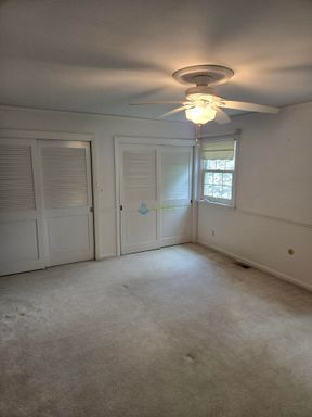 Building Photo - Upscale beautiful and spacious 3-bedroom, 2.5-bathroom apartment Oakland/Shadyside area