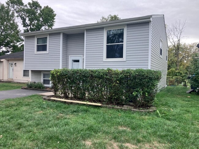 Building Photo - 3019 Hubbardton Pl