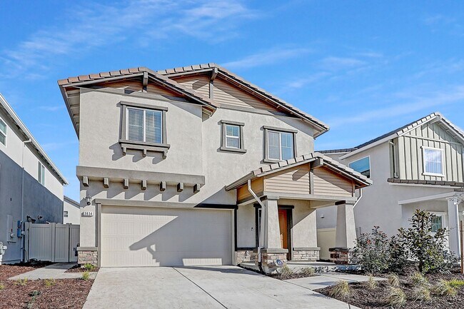 Building Photo - ALMOST NEW FULLY FURNISHED 4 BEDROOM, 2.5 BATHS, CONTEMPORARY FURNITURE AND FINISHES,