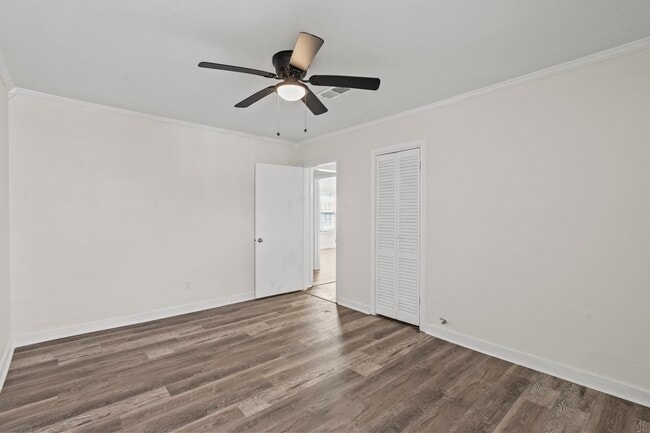 Building Photo - 1132 18th Ave N