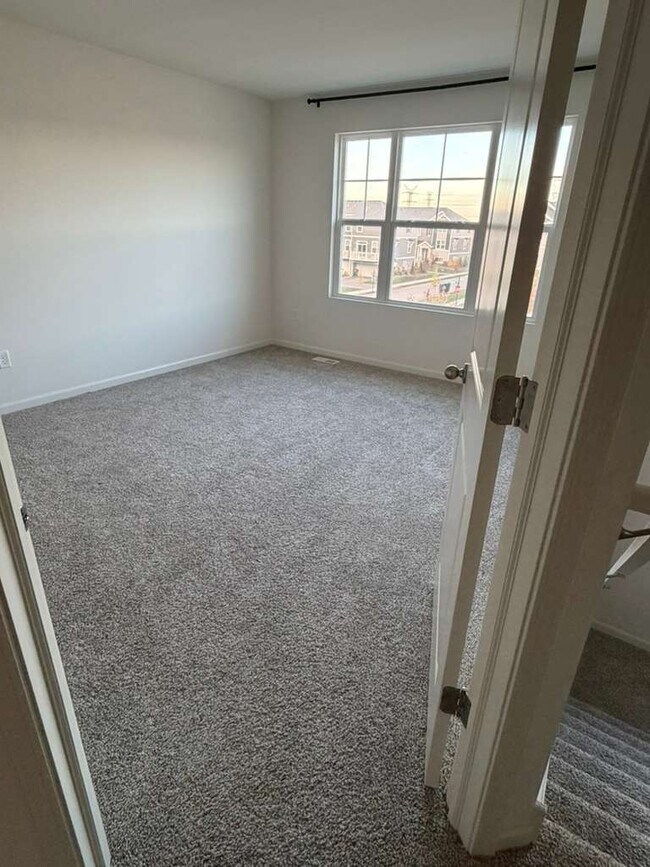 Building Photo - 2016 Yellowstone Blvd