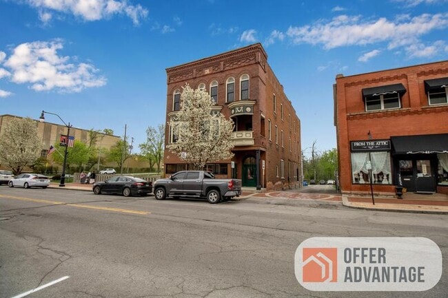 Building Photo - 43 Central #201 Lancaster, NY 14086