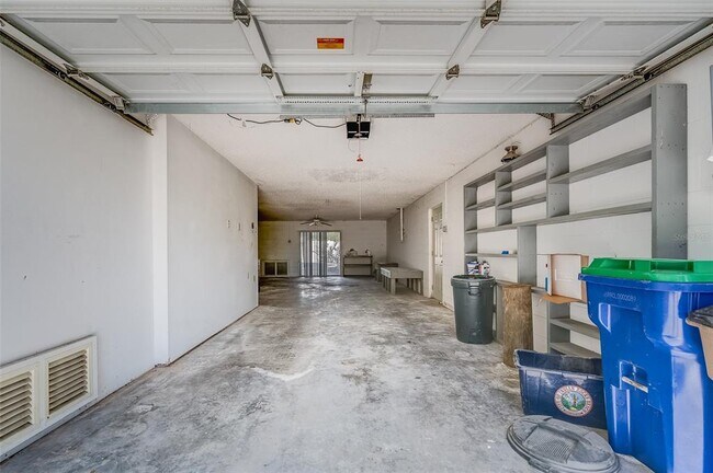 Building Photo - 508 Garland Cir
