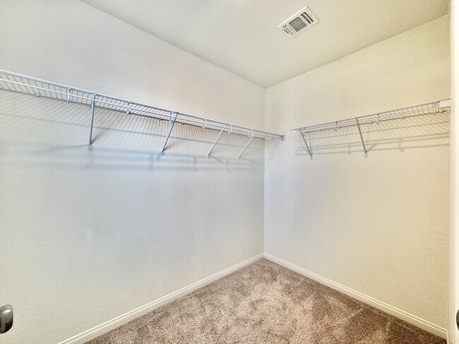Building Photo - 4258 Tarim St