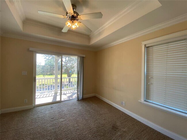 Building Photo - 653 Symonds Ave