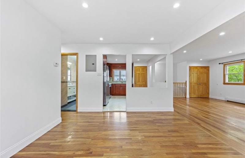 Building Photo - 205-06 26th Ave