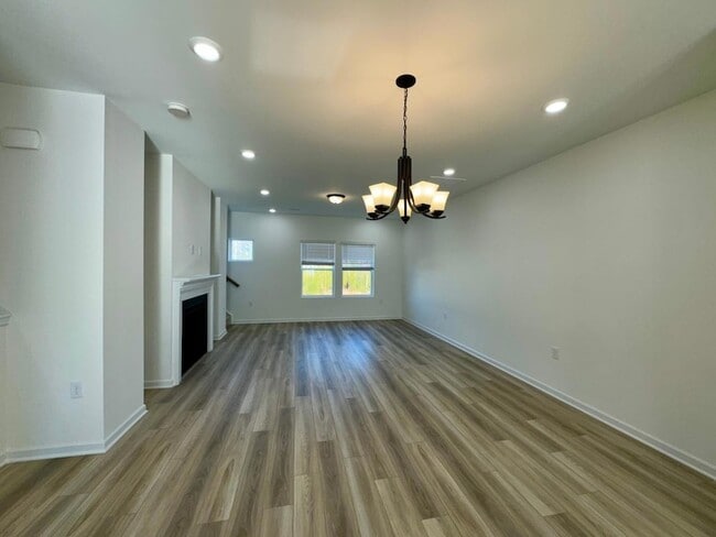 Building Photo - 430 Sustainable Wy