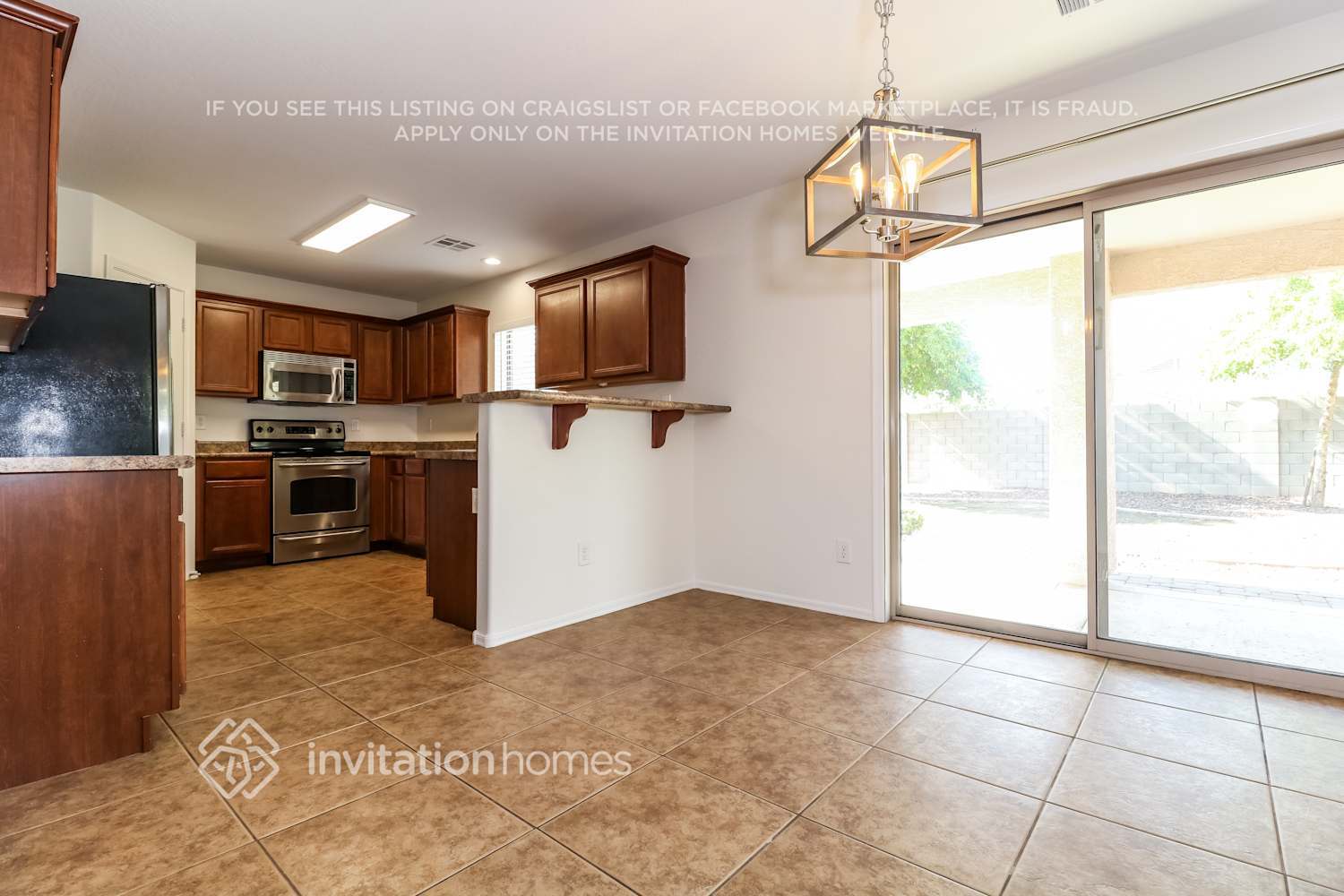 Building Photo - 16546 W Desert Bloom St