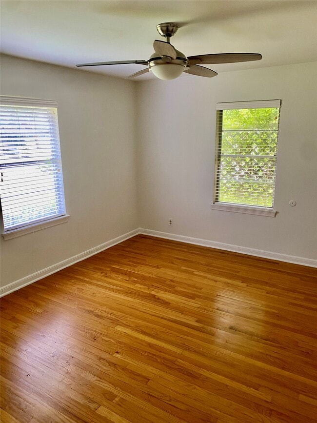 Building Photo - 8318 Greenbush St