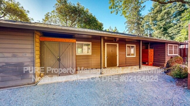 Primary Photo - 4773 Montecito Ave