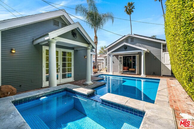 Building Photo - 1308 N Ogden Dr