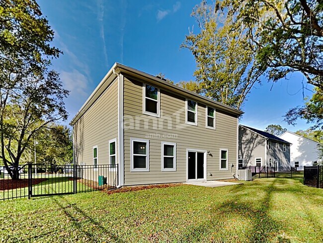 Building Photo - 1120 Alice Smalls Rd