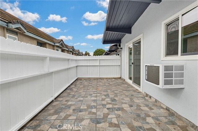 Building Photo - 607 Mound Ave