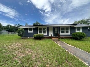 Building Photo - 1103 Gaines Dr