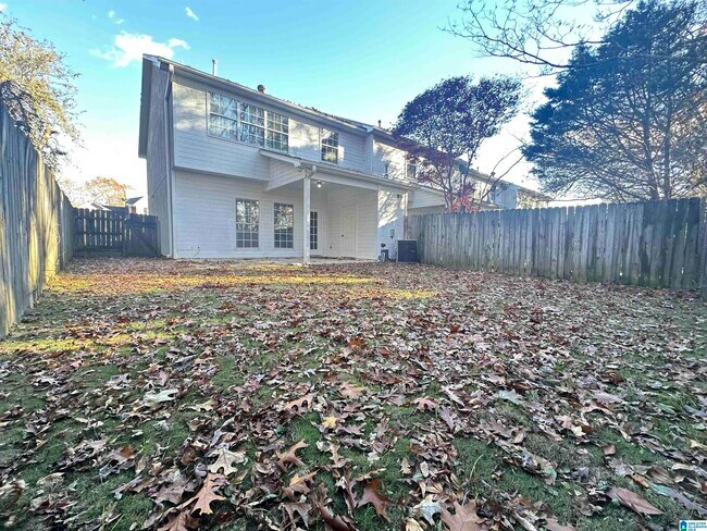 Building Photo - 759 3rd St NE