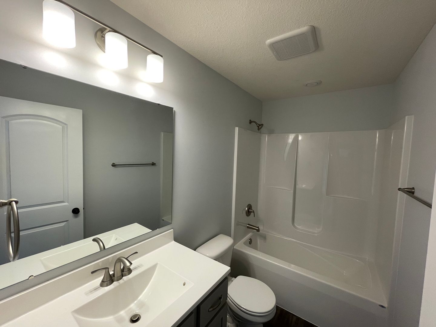 Building Photo - 1646 Teniente Ct