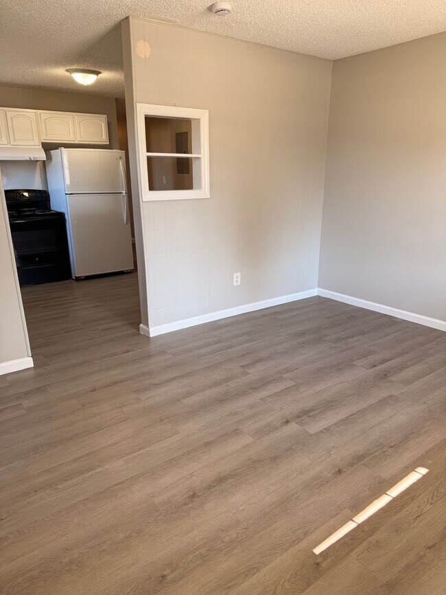 Building Photo - 6313 Talladega Ave