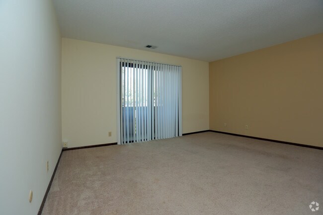 Columns Iv Springfield Mo Apartment Finder 2br 880sf Living Area Columns Iv
