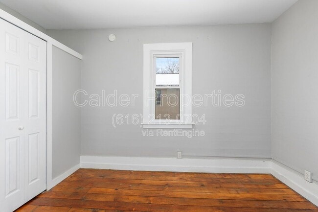 Building Photo - 51 Colfax St NE