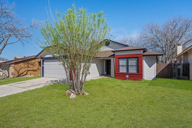 Building Photo - 7919 Wayside Trail