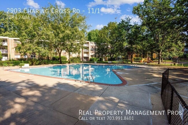 Building Photo - 2903 Charing Cross Rd