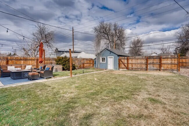 Building Photo - Remodeled Home in Berkeley/Mountain View Neighborhood